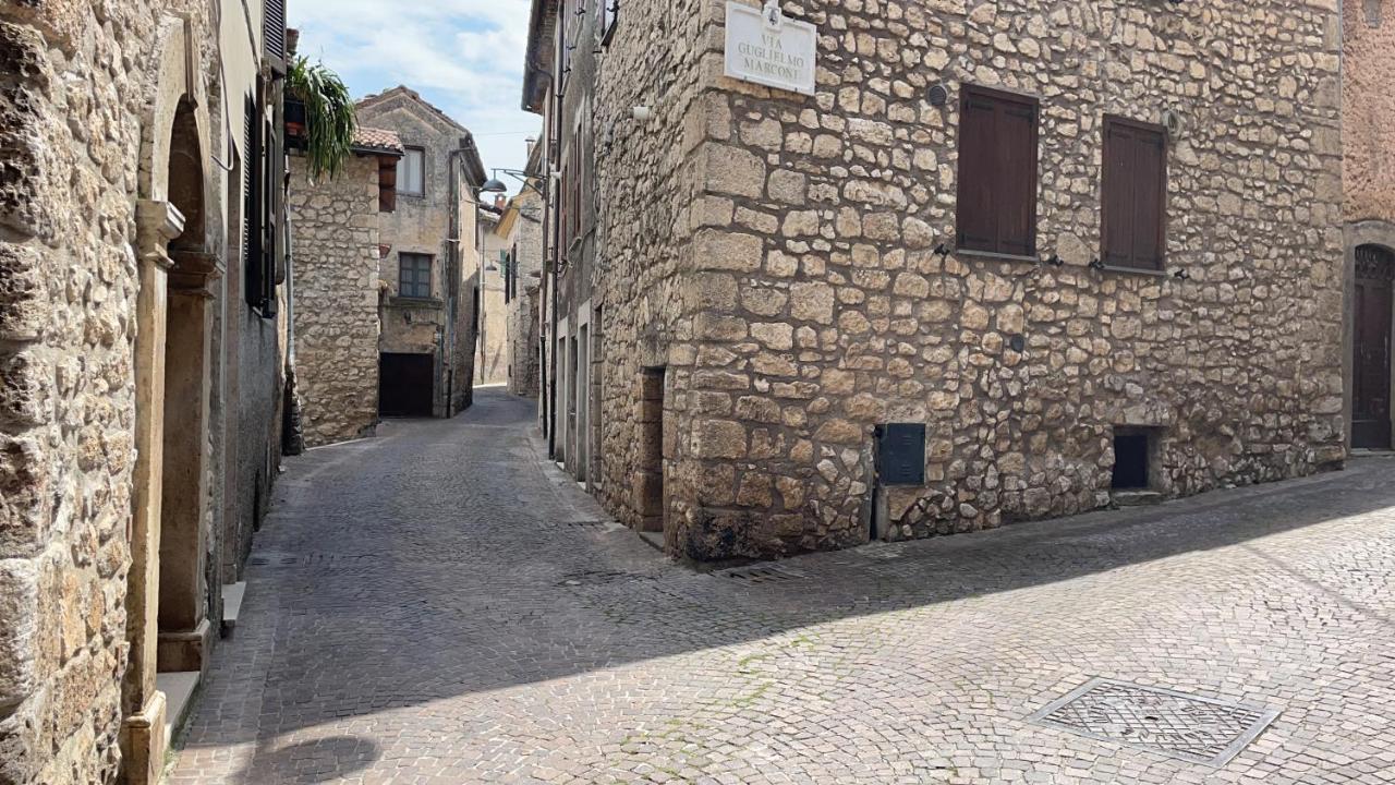 Appartamento VicoVacanze Acero Vico nel Lazio Esterno foto